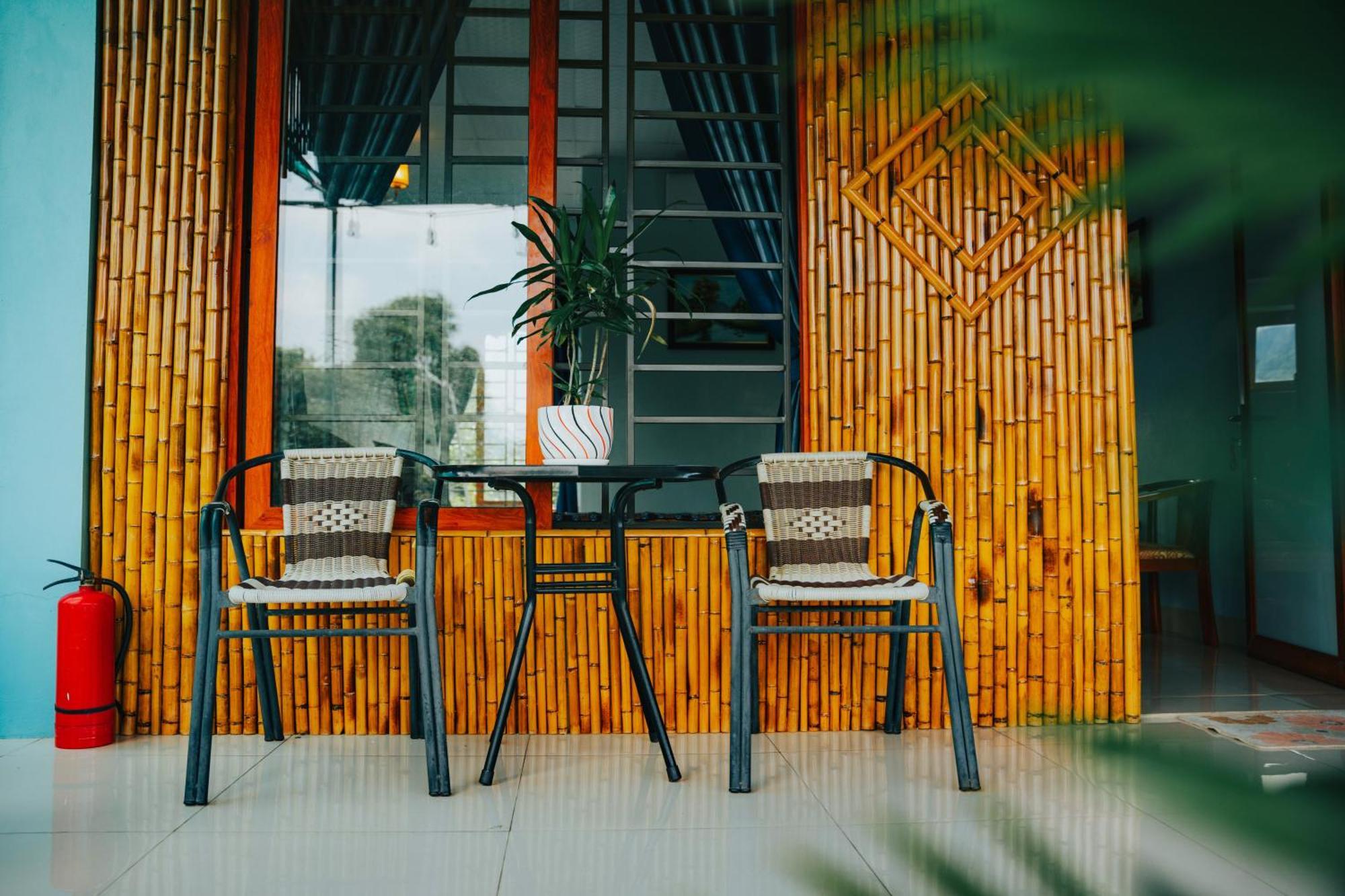 Blue Garden Homestay นิญบิ่ญ ภายนอก รูปภาพ