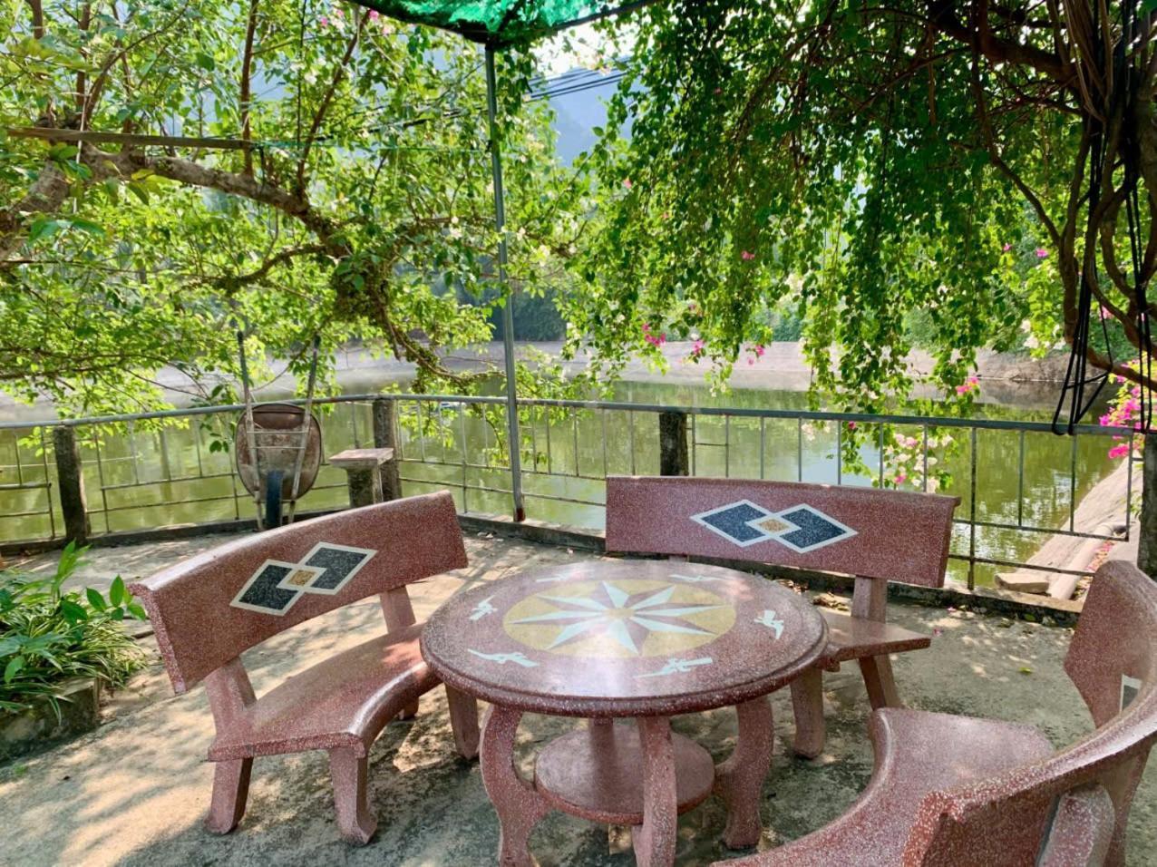 Blue Garden Homestay นิญบิ่ญ ภายนอก รูปภาพ